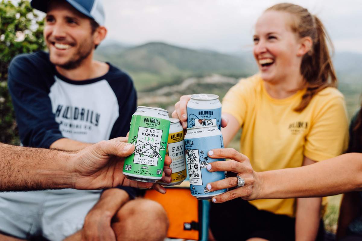 Holidaily-Brewing-friends-cheers-beer-cans