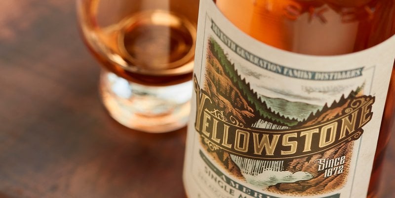 Yellowstone_American_Single_Malt_Whiskey_Beauty_Shot_4_LR